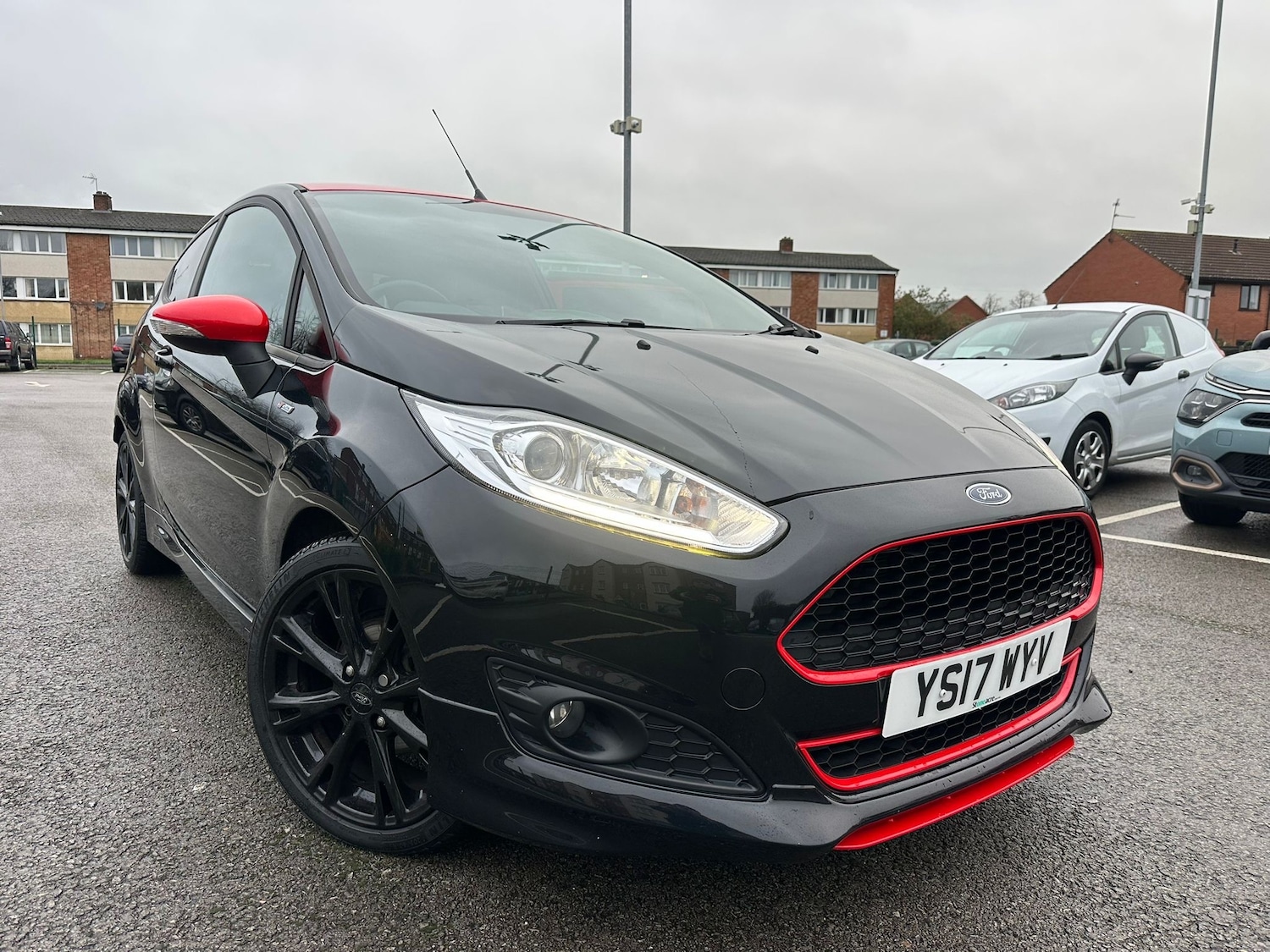 Used Ford Fiesta 2017 for sale - 76466269: Photo 2