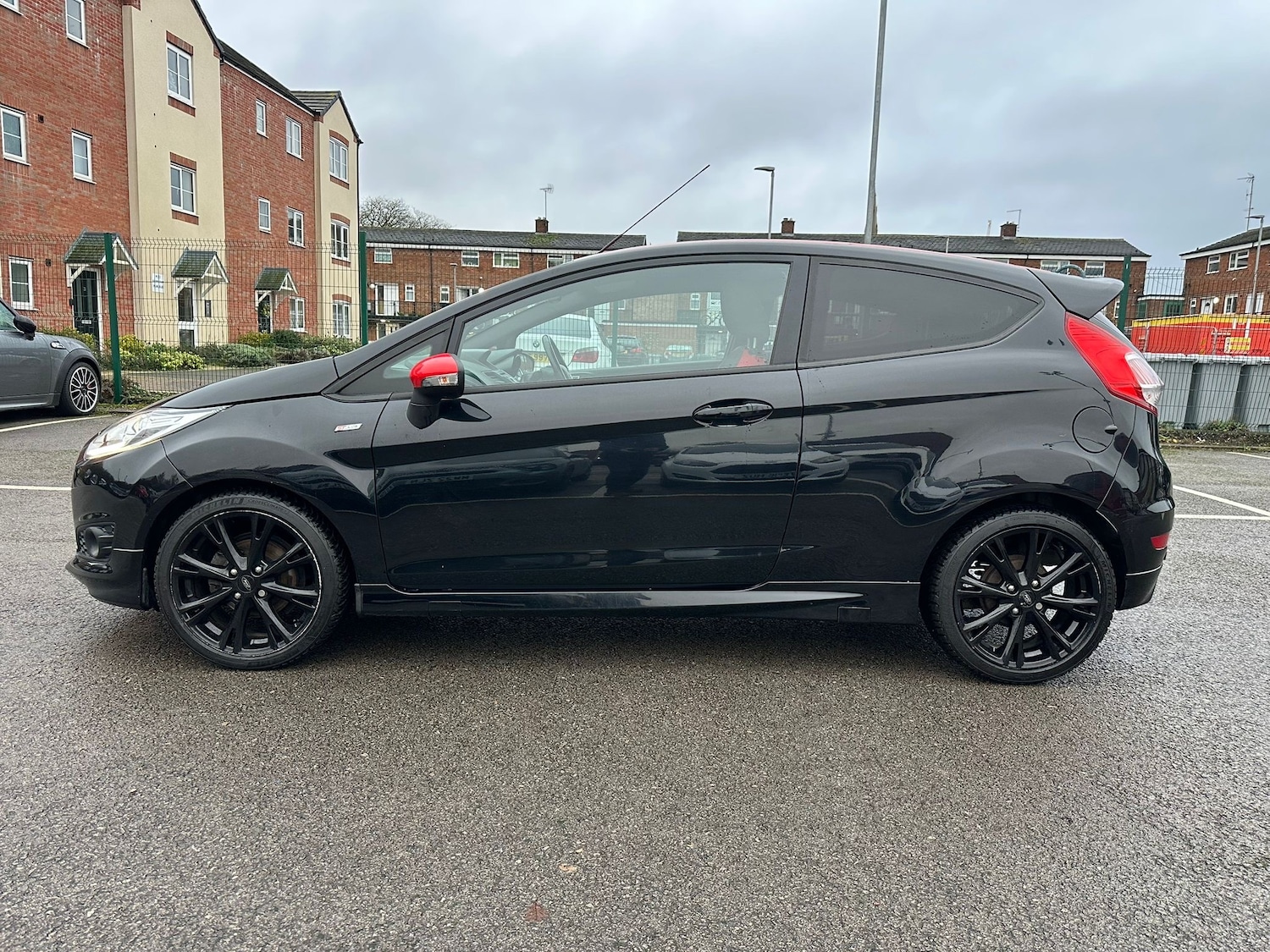 Used Ford Fiesta 2017 for sale - 76466269: Photo 6