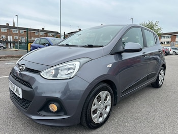 Used Hyundai i10 2015 for sale - 78605401: Photo