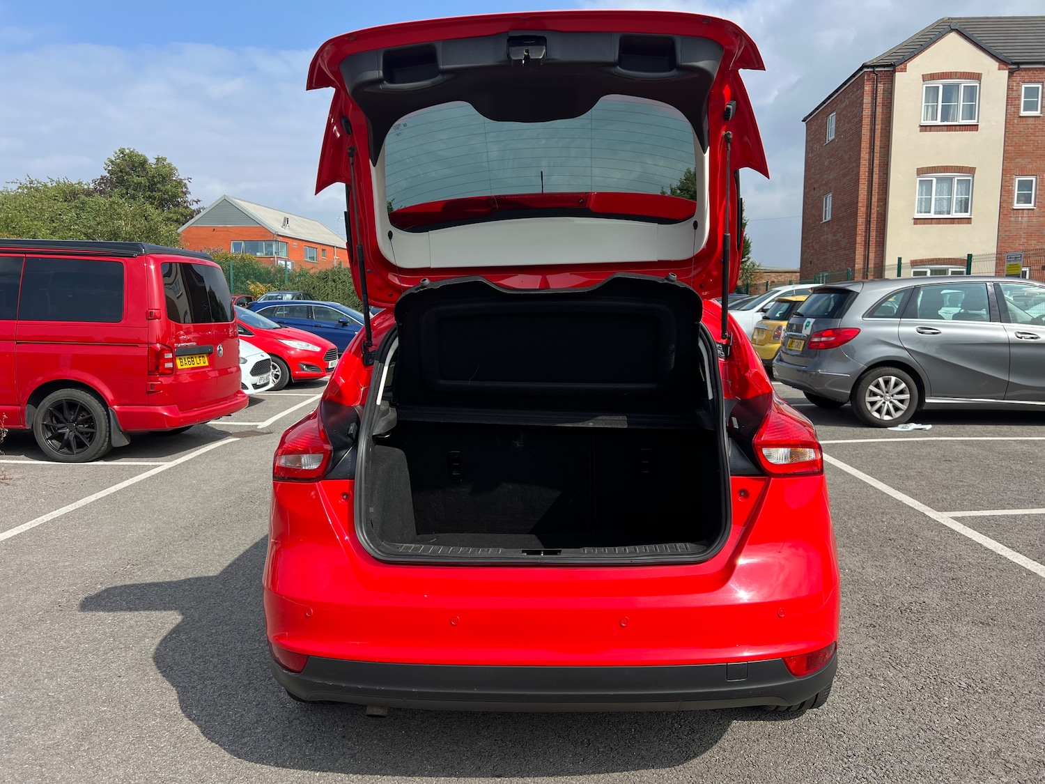 Used Ford Focus 2015 for sale - 76416562: Photo 8