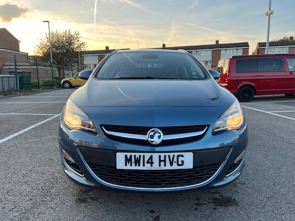 Used Vauxhall Astra 2014 for sale - 76171051: Photo 3