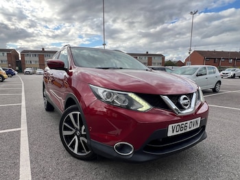 Nissan - Qashqai