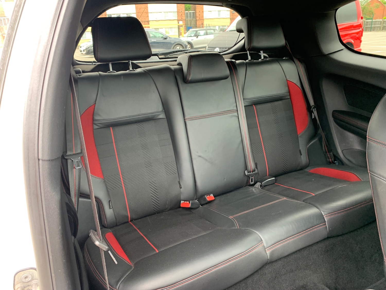 Used Peugeot 208 2015 for sale - 76416566: Photo 15