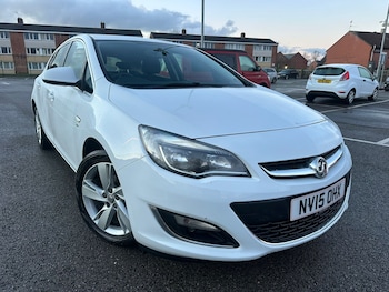 Used Vauxhall Astra 2015 for sale - 77152725: Photo