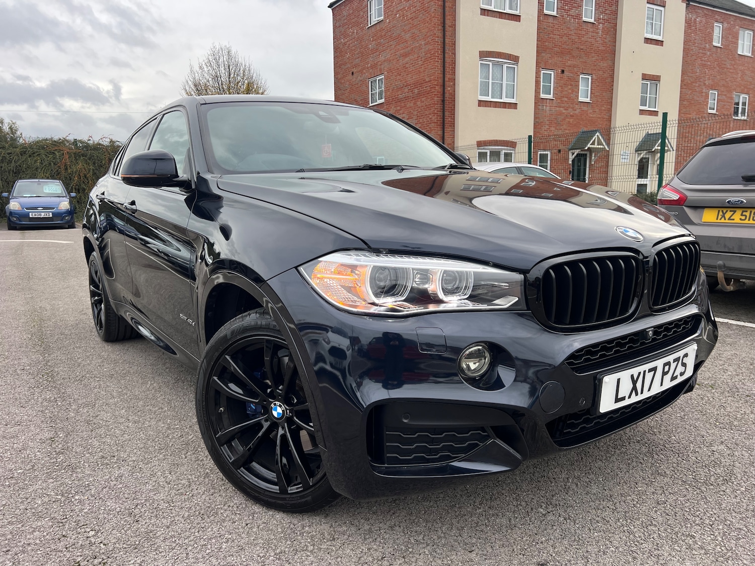 Used BMW X6 2017 for sale - 76405799: Photo 2