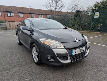 Used Renault Megane 2011 for sale - 77094232: Photo