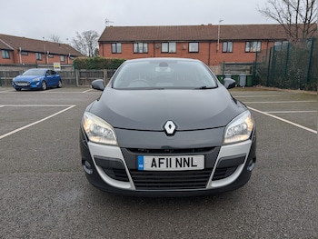 Used Renault Megane 2011 for sale - 77094232: Photo