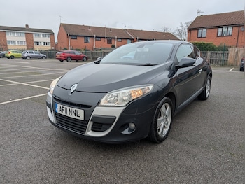 Used Renault Megane 2011 for sale - 77094232: Photo