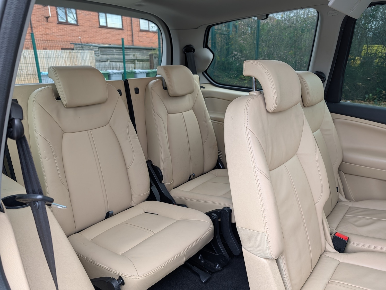 Used Ford Galaxy 2010 for sale - 76641601: Photo 18