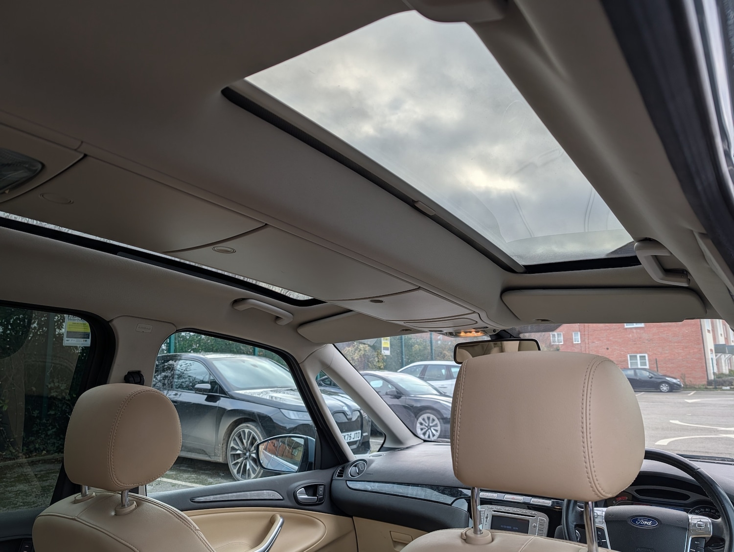 Used Ford Galaxy 2010 for sale - 76641601: Photo 19