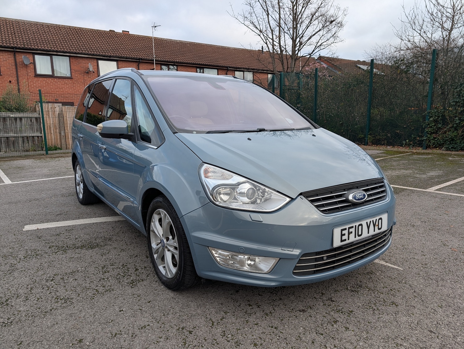 Used Ford Galaxy 2010 for sale - 76641601: Photo 2