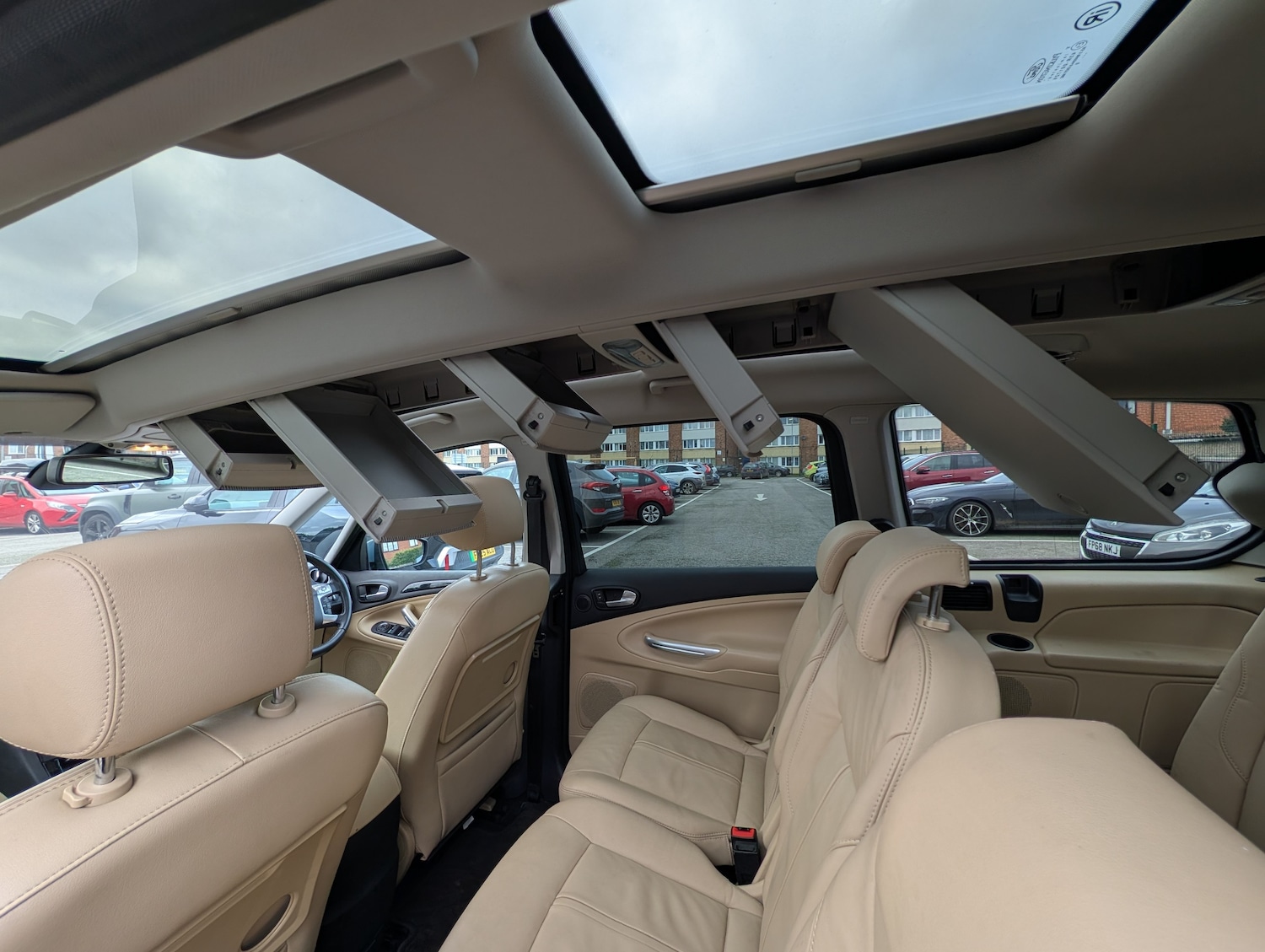 Used Ford Galaxy 2010 for sale - 76641601: Photo 23