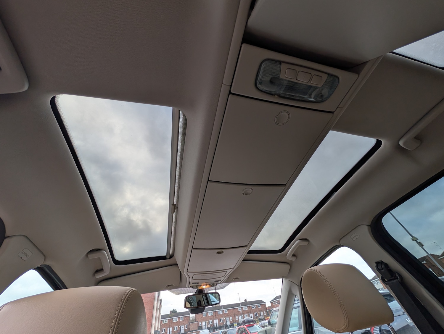 Used Ford Galaxy 2010 for sale - 76641601: Photo 24