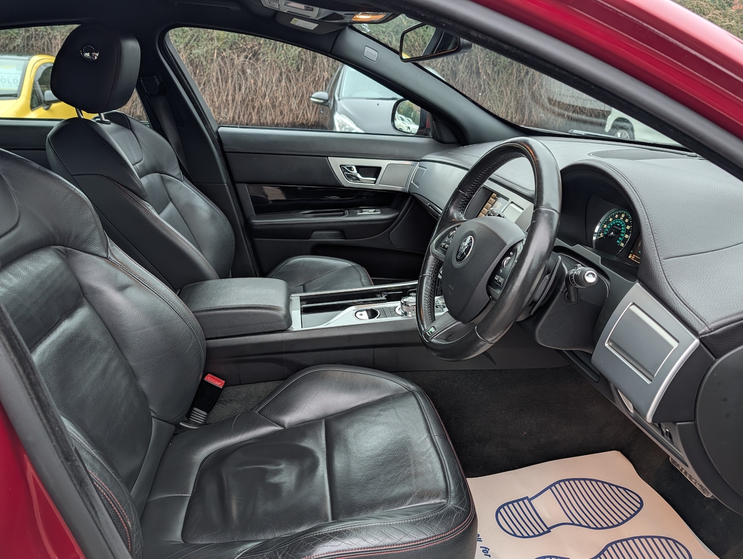 Used Jaguar XF 2014 for sale - 77249399: Photo 13