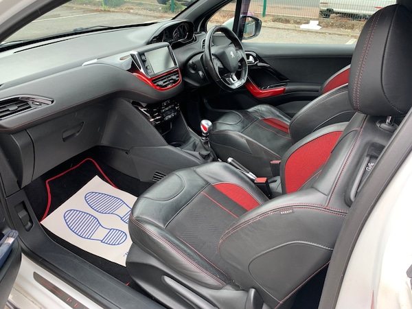 Used Peugeot 208 2015 for sale - 75011391: Photo 14
