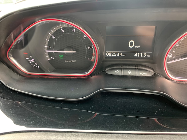 Used Peugeot 208 2015 for sale - 75011391: Photo 16