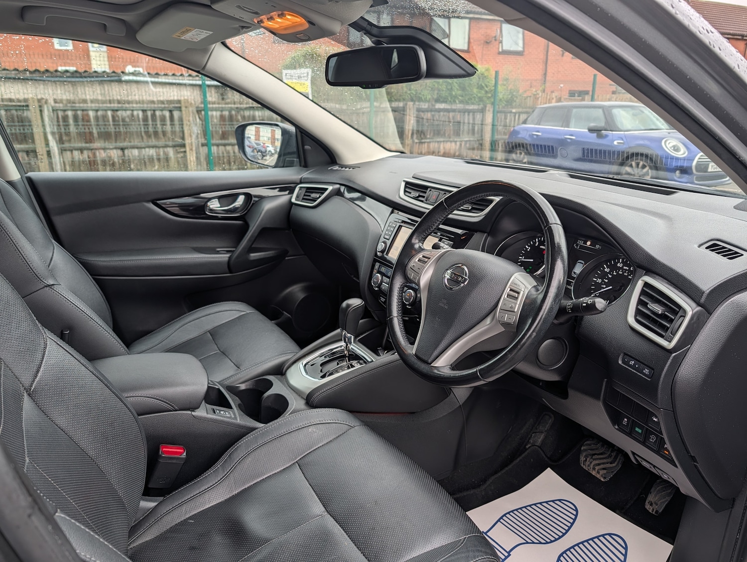 Used Nissan Qashqai 2016 for sale - 77620393: Photo 11