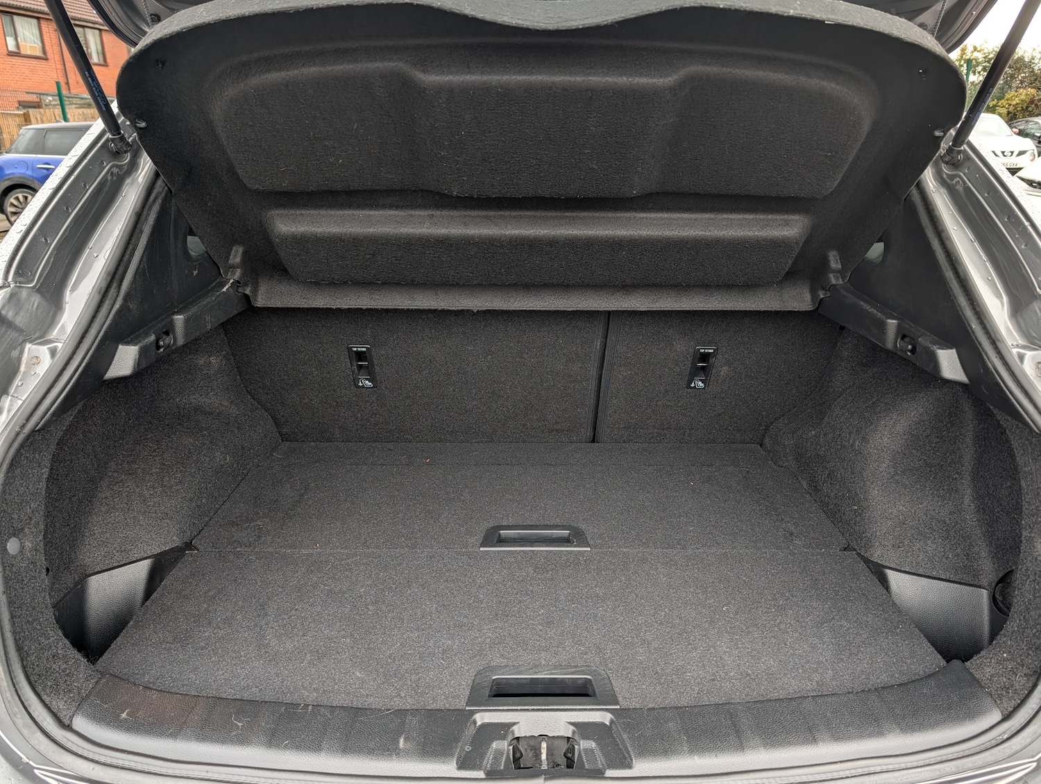 Used Nissan Qashqai 2016 for sale - 77620393: Photo 17