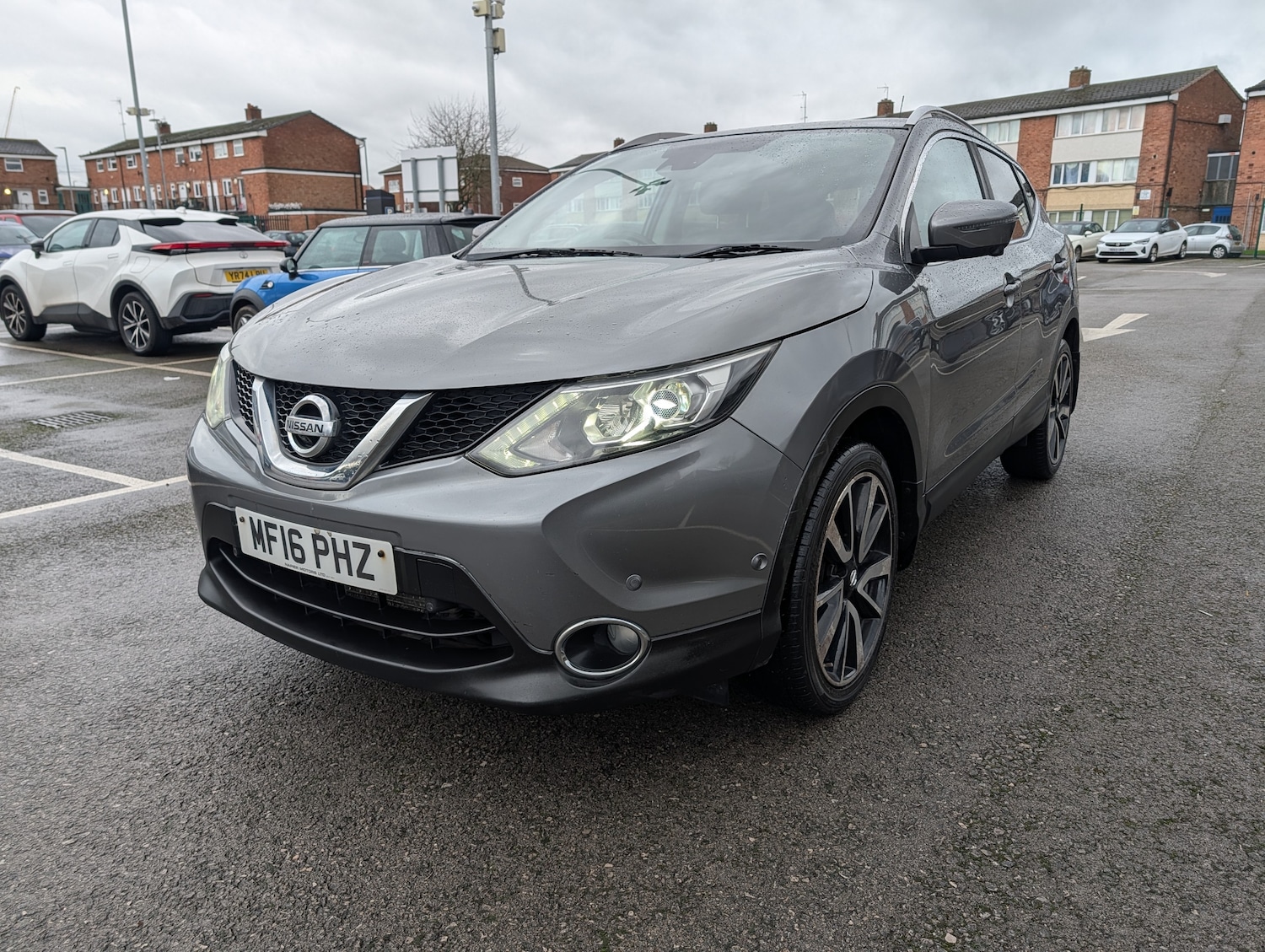 Used Nissan Qashqai 2016 for sale - 77620393: Photo 4