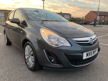 Used Vauxhall Corsa 2011 for sale - 75277516: Photo