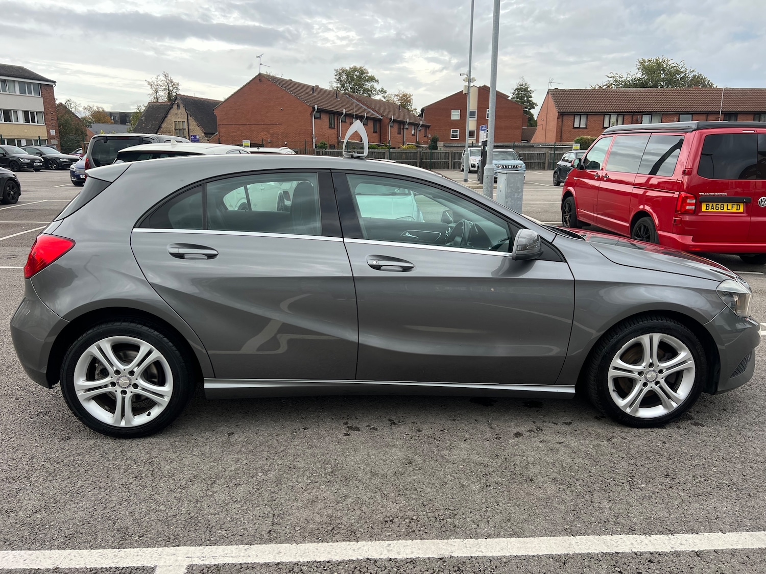 Used Mercedes-Benz A-Class 2013 for sale - 76416533: Photo 11