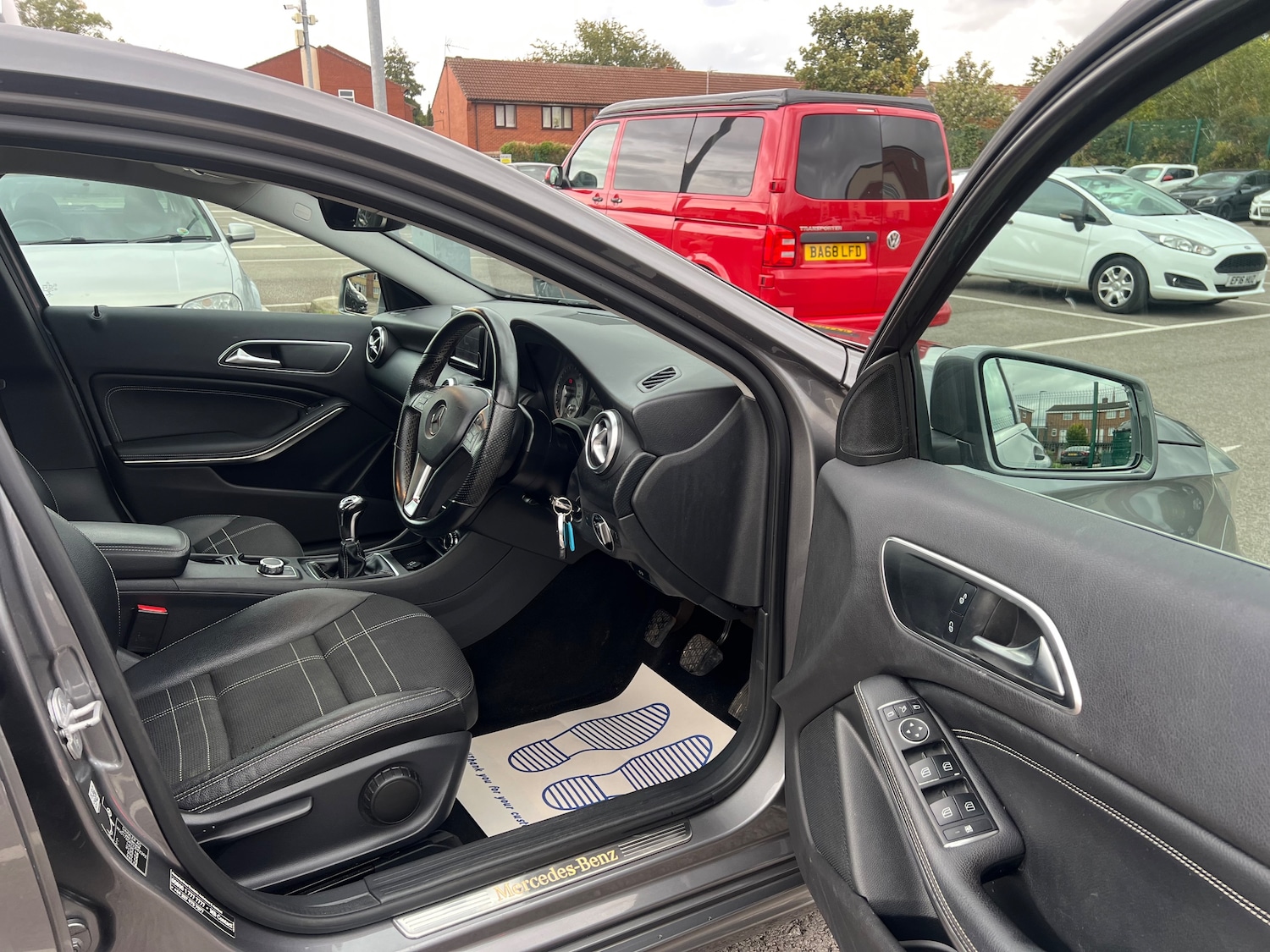 Used Mercedes-Benz A-Class 2013 for sale - 76416533: Photo 12