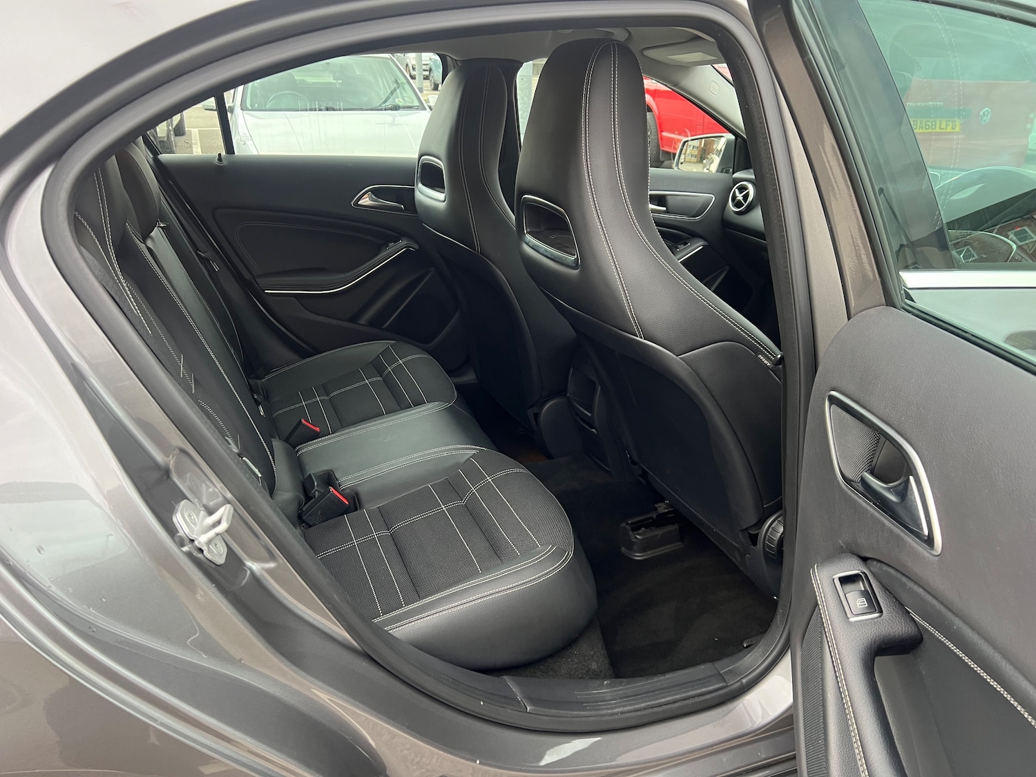 Used Mercedes-Benz A-Class 2013 for sale - 76416533: Photo 20