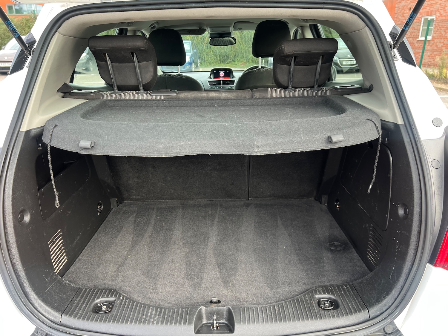 Used Vauxhall Mokka 2015 for sale - 76416537: Photo 9