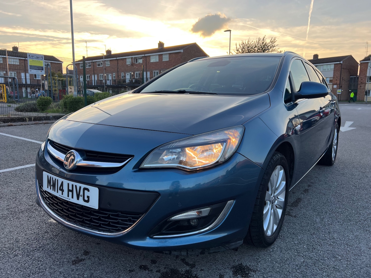 Used Vauxhall Astra 2014 for sale - 76416570: Photo 4