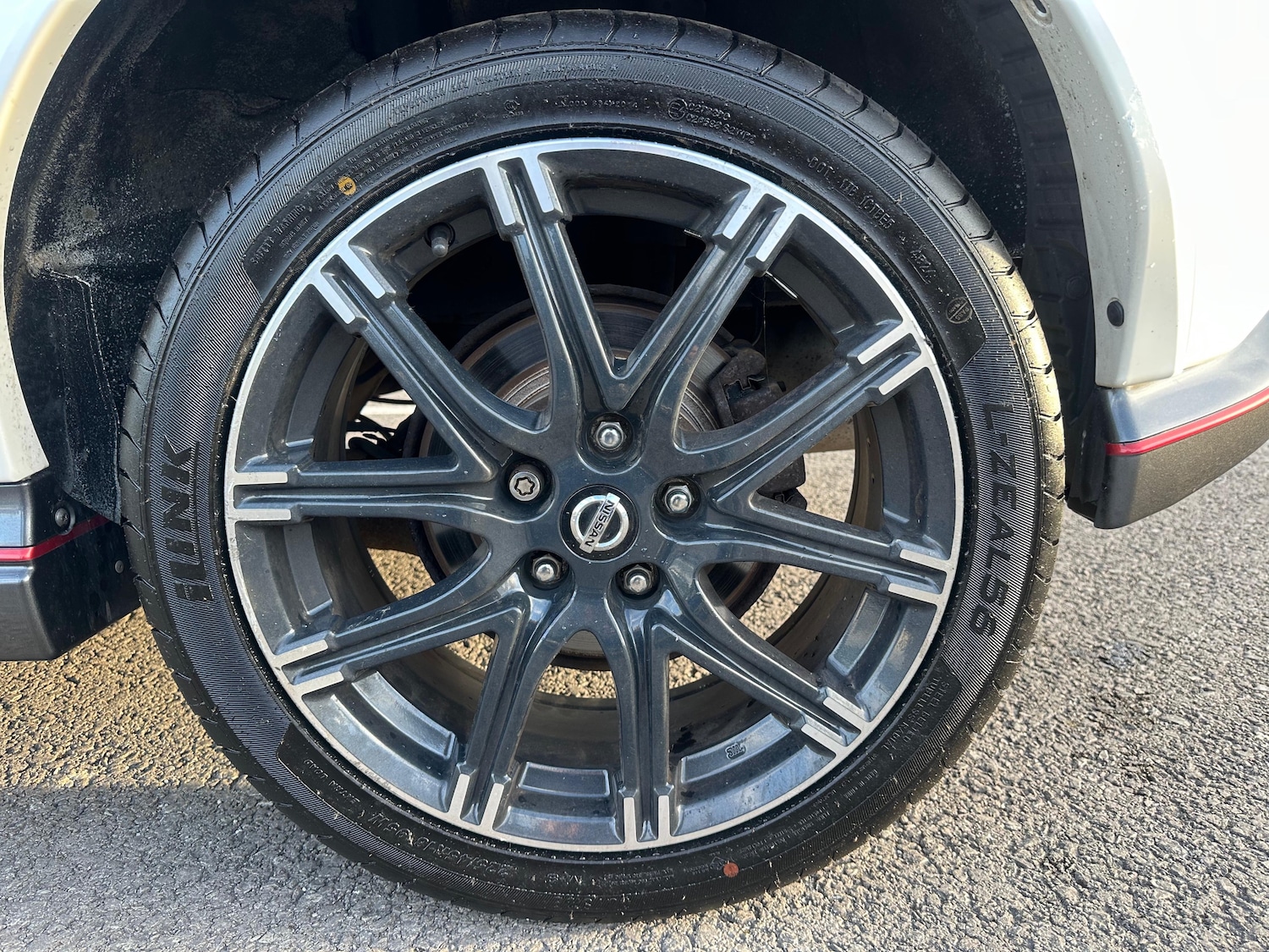 Used Nissan Juke 2013 for sale - 76416554: Photo 17