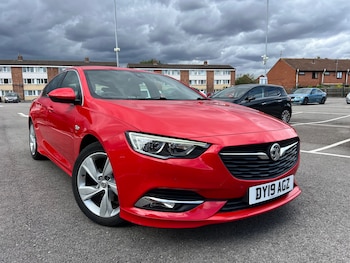 Vauxhall - Insignia