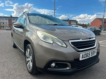 Used Peugeot 2008 2015 for sale - 79250546: Photo