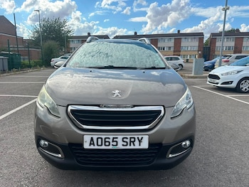 Used Peugeot 2008 2015 for sale - 79250546: Photo