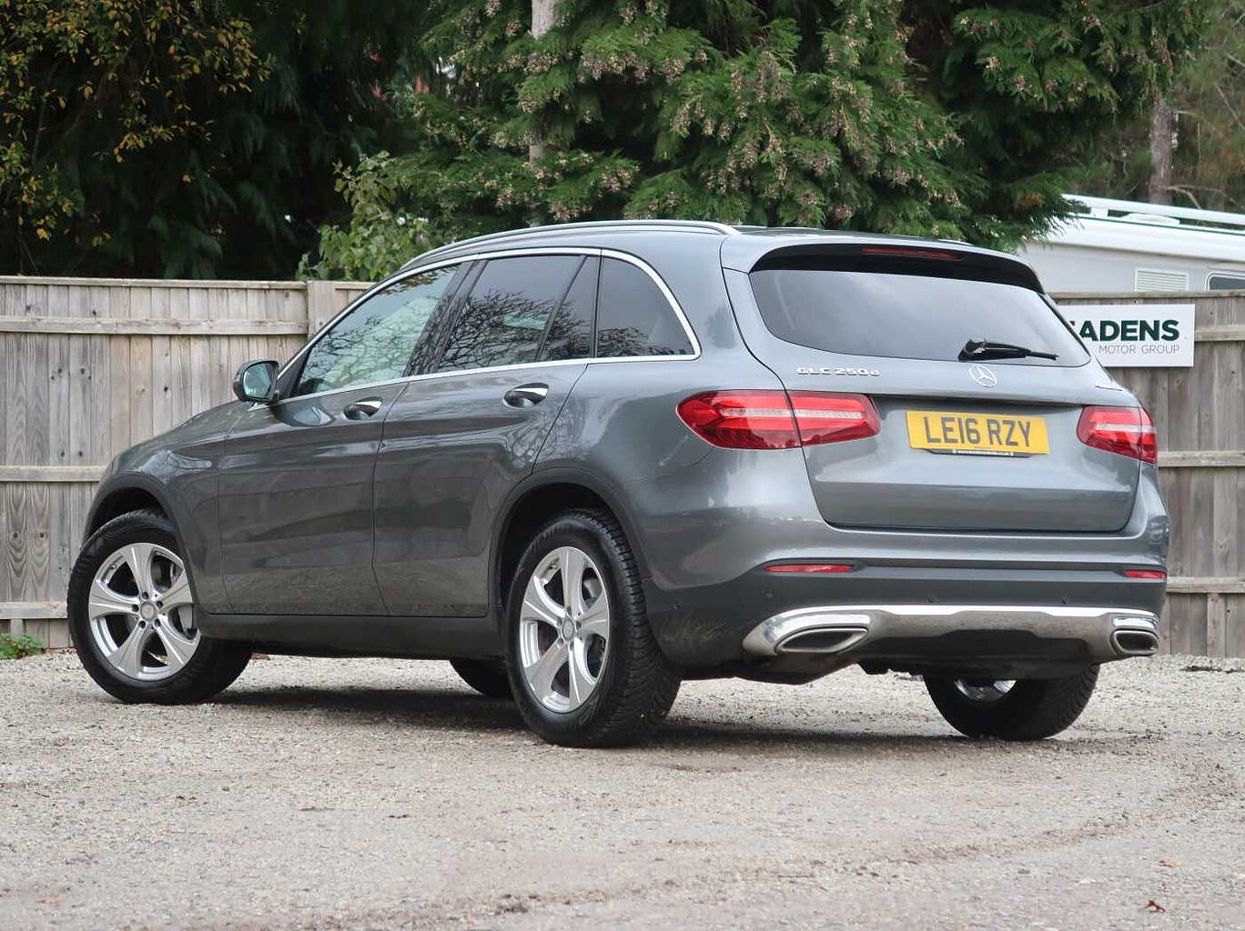 Used Mercedes-Benz GLC 2016 for sale - 76673442: Photo 3