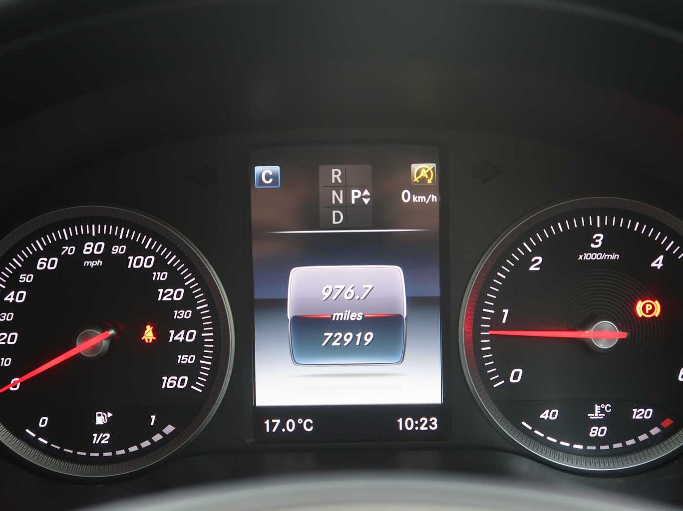 Used Mercedes-Benz GLC 2016 for sale - 76673442: Photo 7