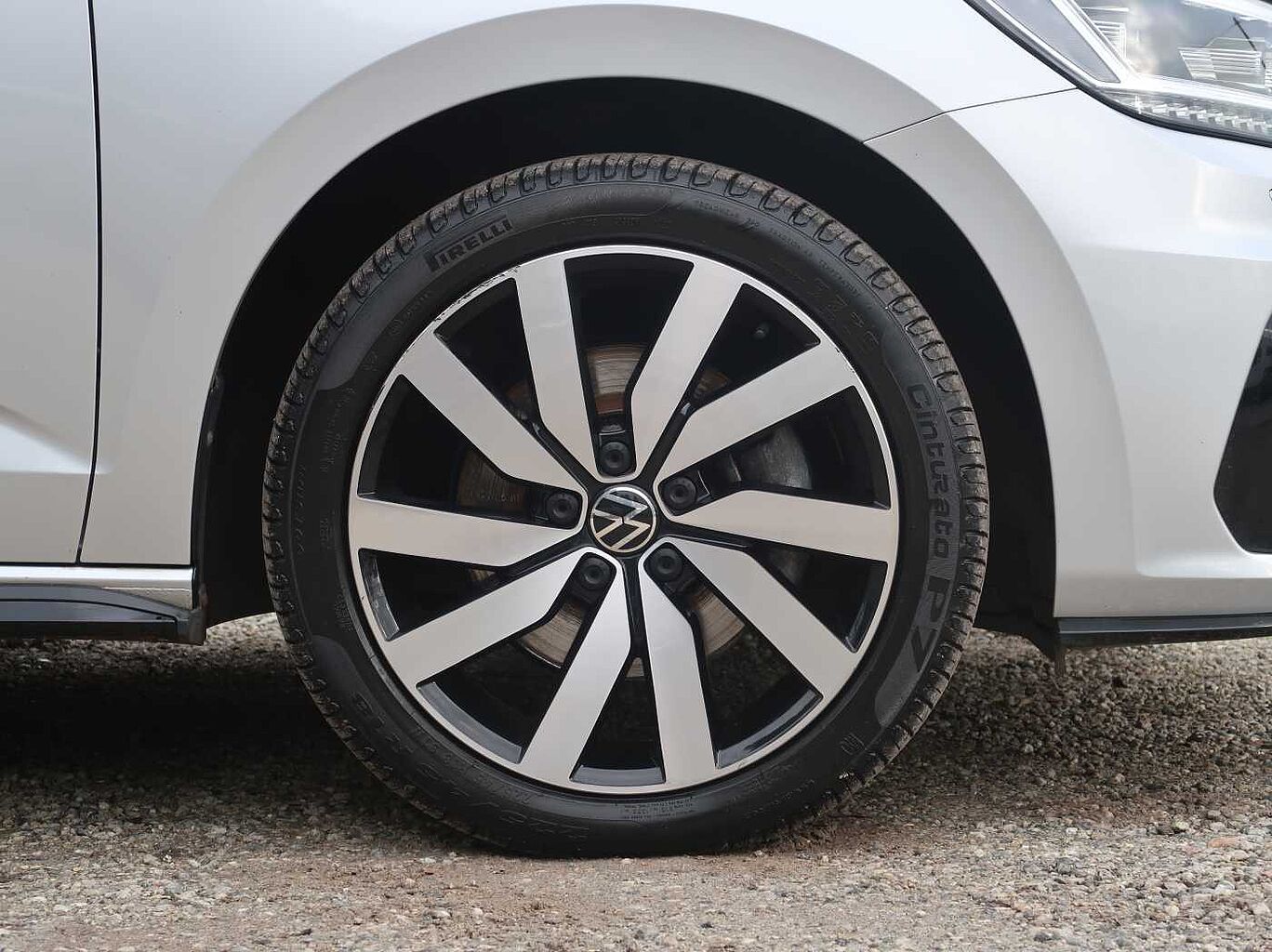 Used Volkswagen Touran 2022 for sale - 76674942: Photo 5