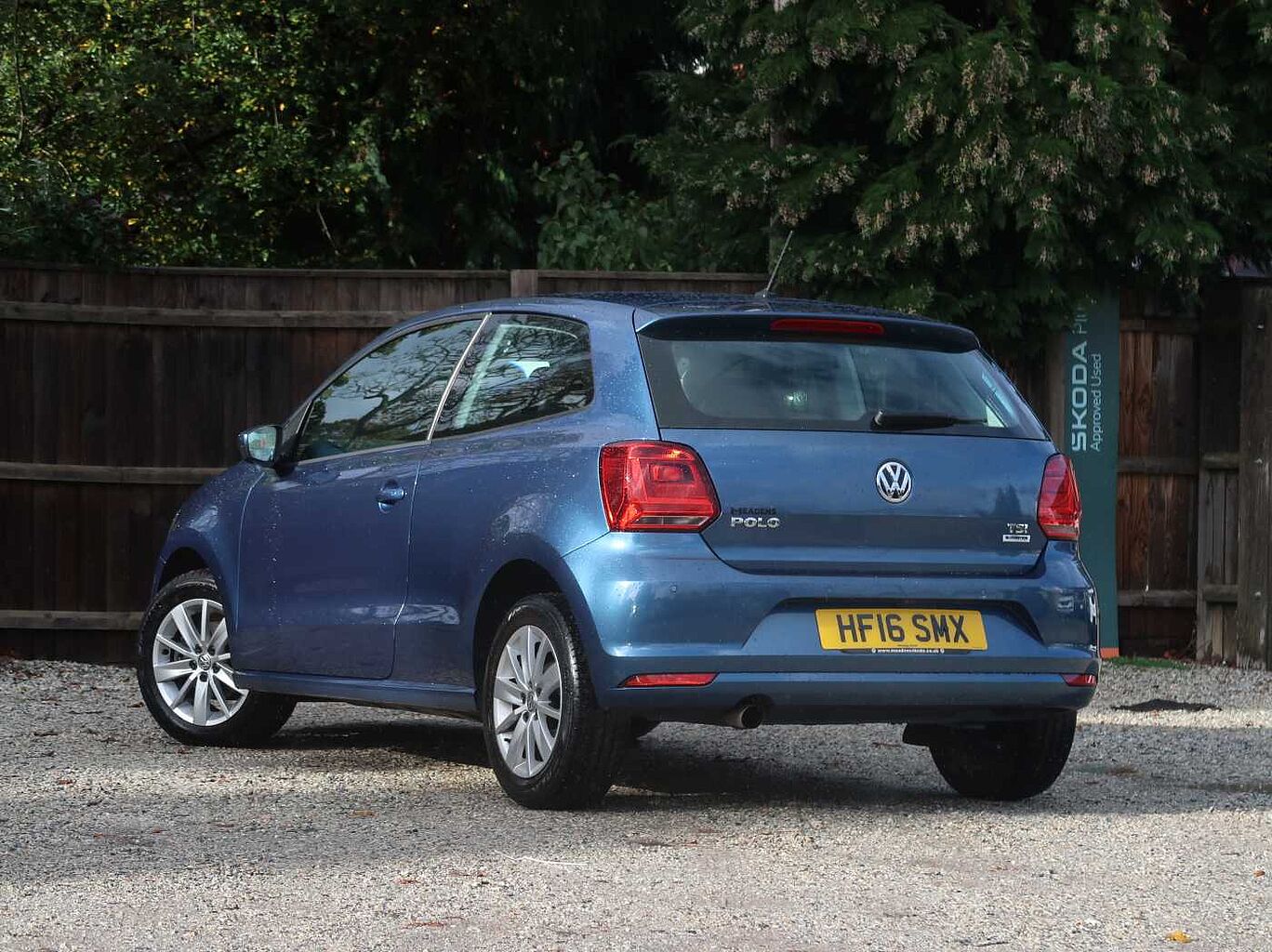 Used Volkswagen Polo 2016 for sale - 76298850: Photo 3