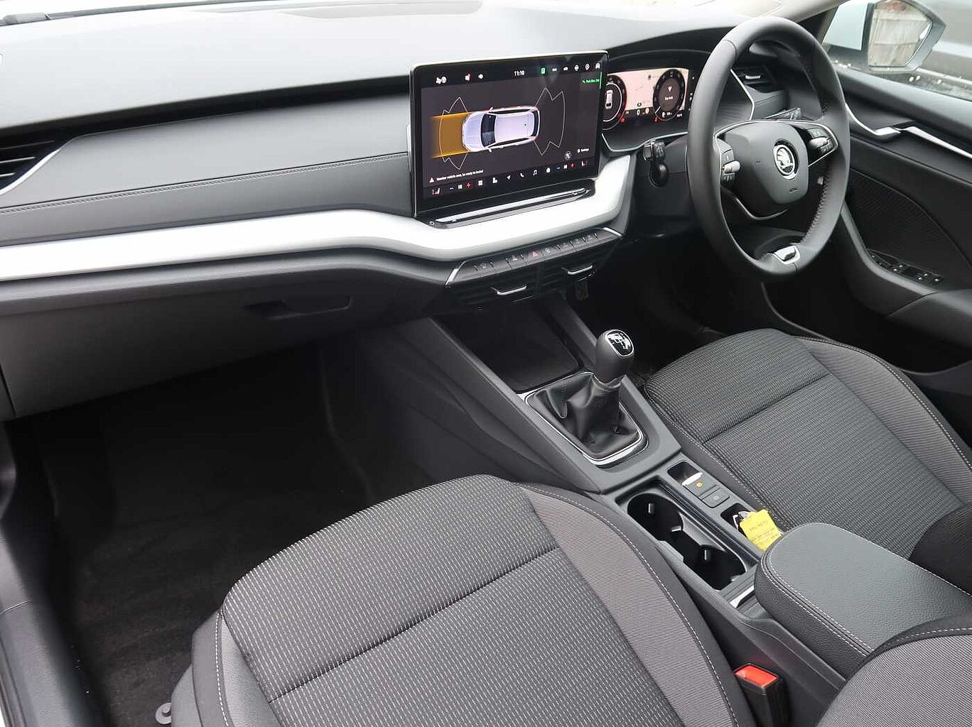 Used Skoda Octavia 2024 for sale - 76676725: Photo 2