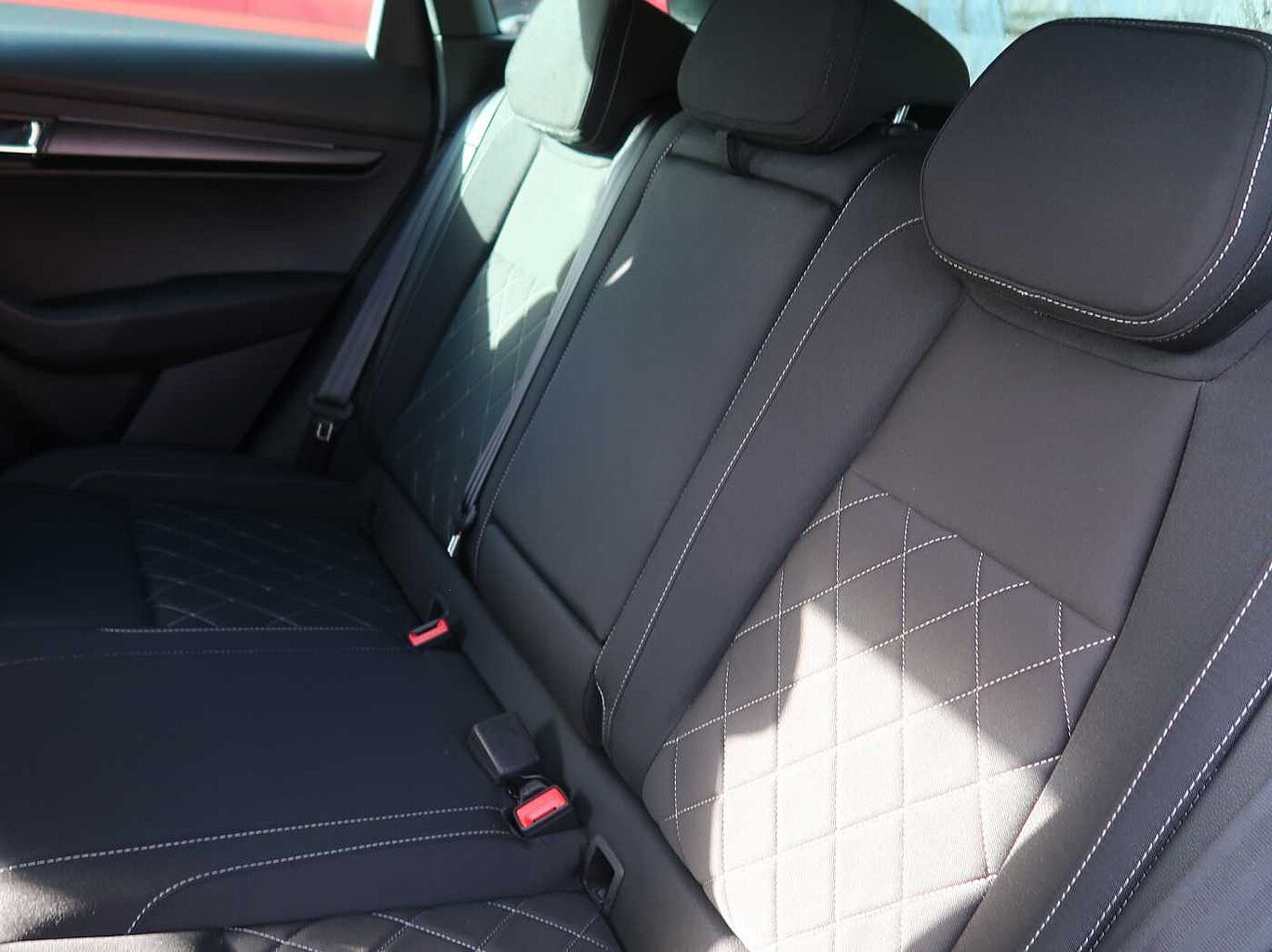 Used Skoda Karoq 2025 for sale - 76680129: Photo 9