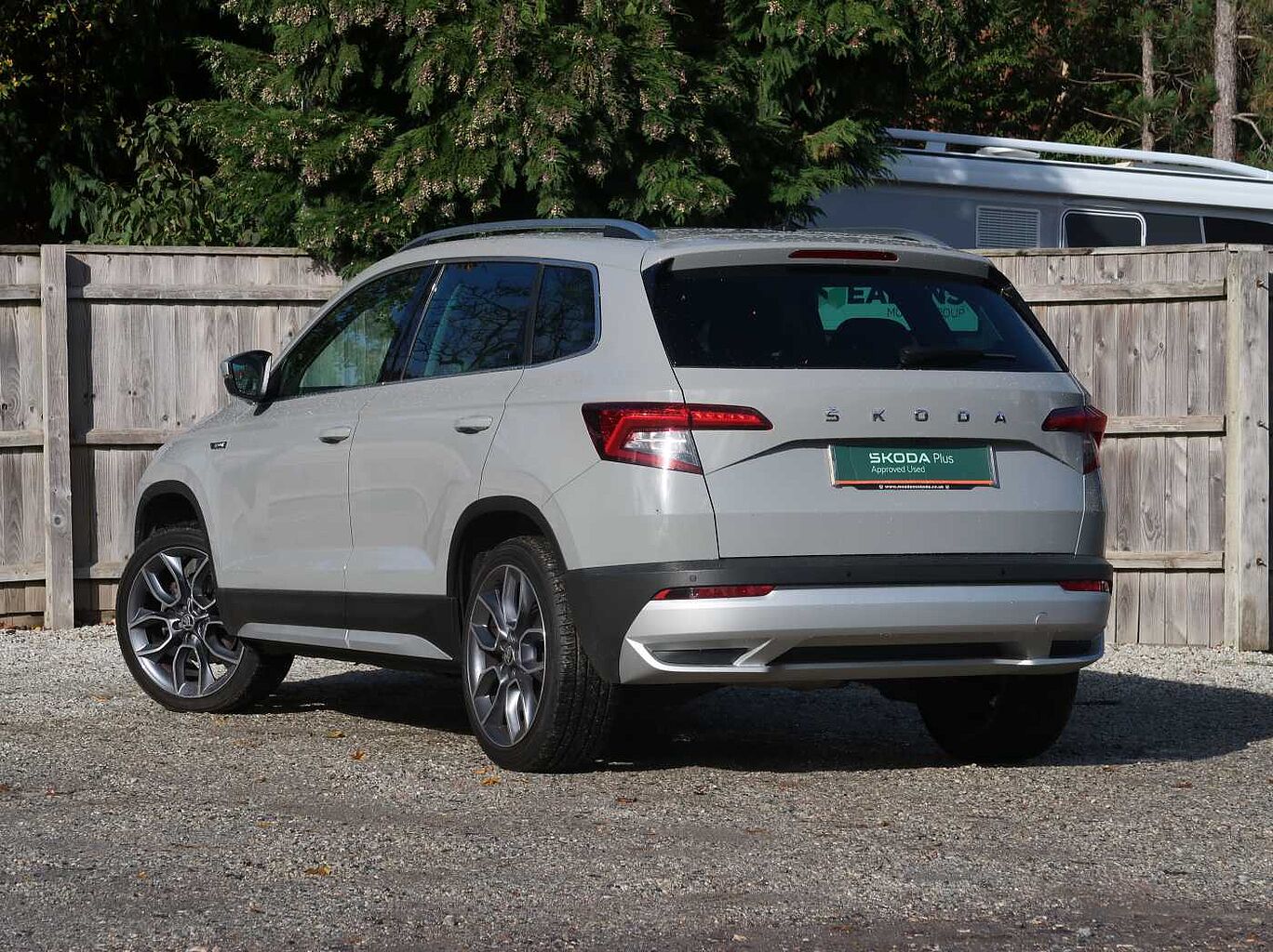 Used Skoda Karoq 2020 for sale - 76680857: Photo 3