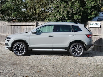 Used Skoda Karoq 2020 for sale - 76680857: Photo