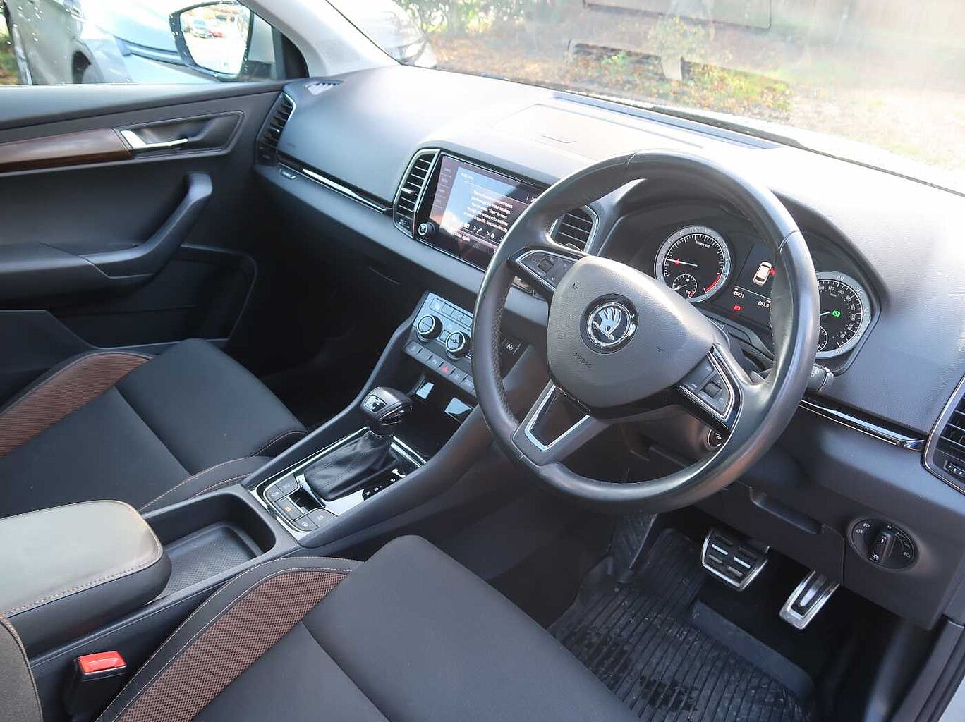 Used Skoda Karoq 2020 for sale - 76680857: Photo 6