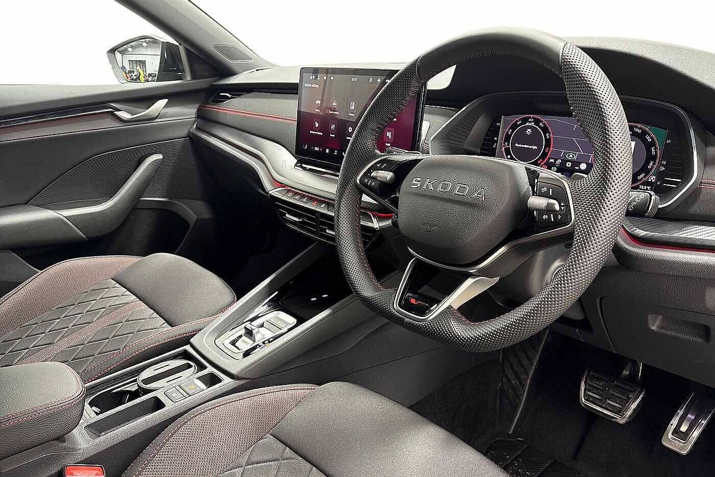 Used Skoda Octavia 2025 for sale - 76679390: Photo 6