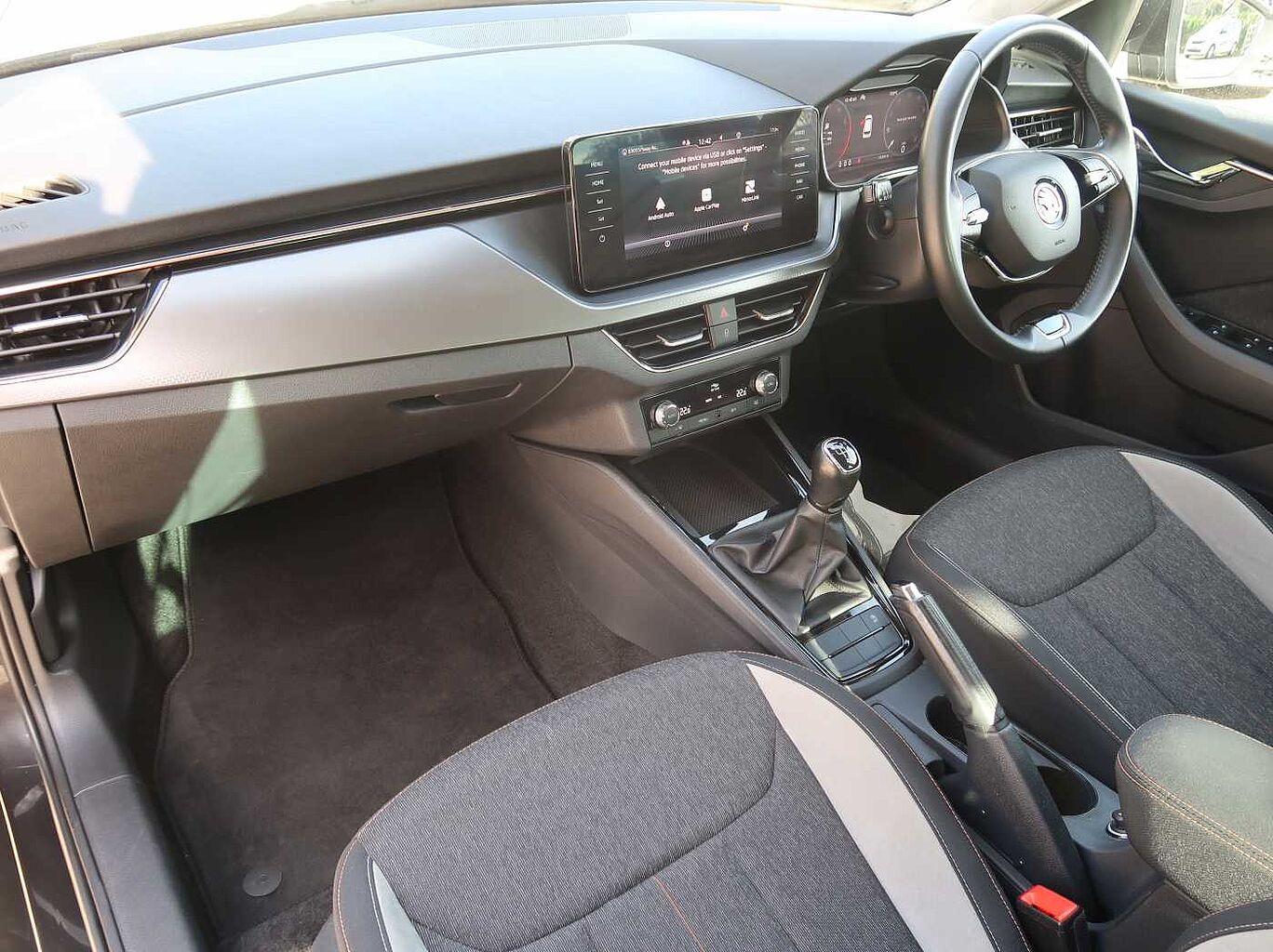 Used Skoda Kamiq 2022 for sale - 76675048: Photo 2