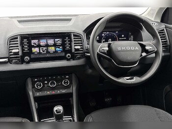 Used Skoda Karoq 2025 for sale - 77361677: Photo