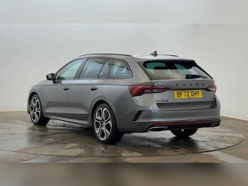 Used Skoda Octavia 2022 for sale - 77051543: Photo