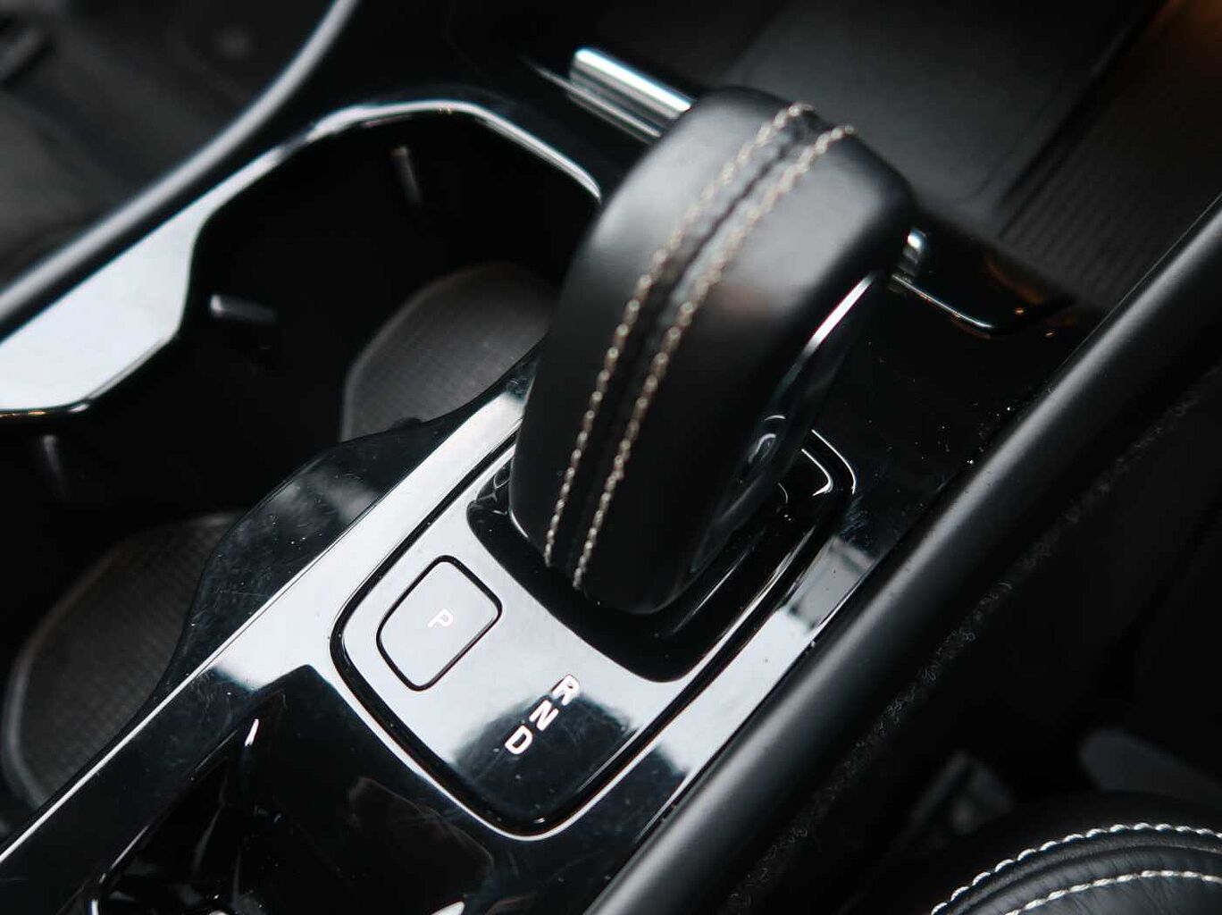 Used Volvo XC40 2018 for sale - 76673627: Photo 10