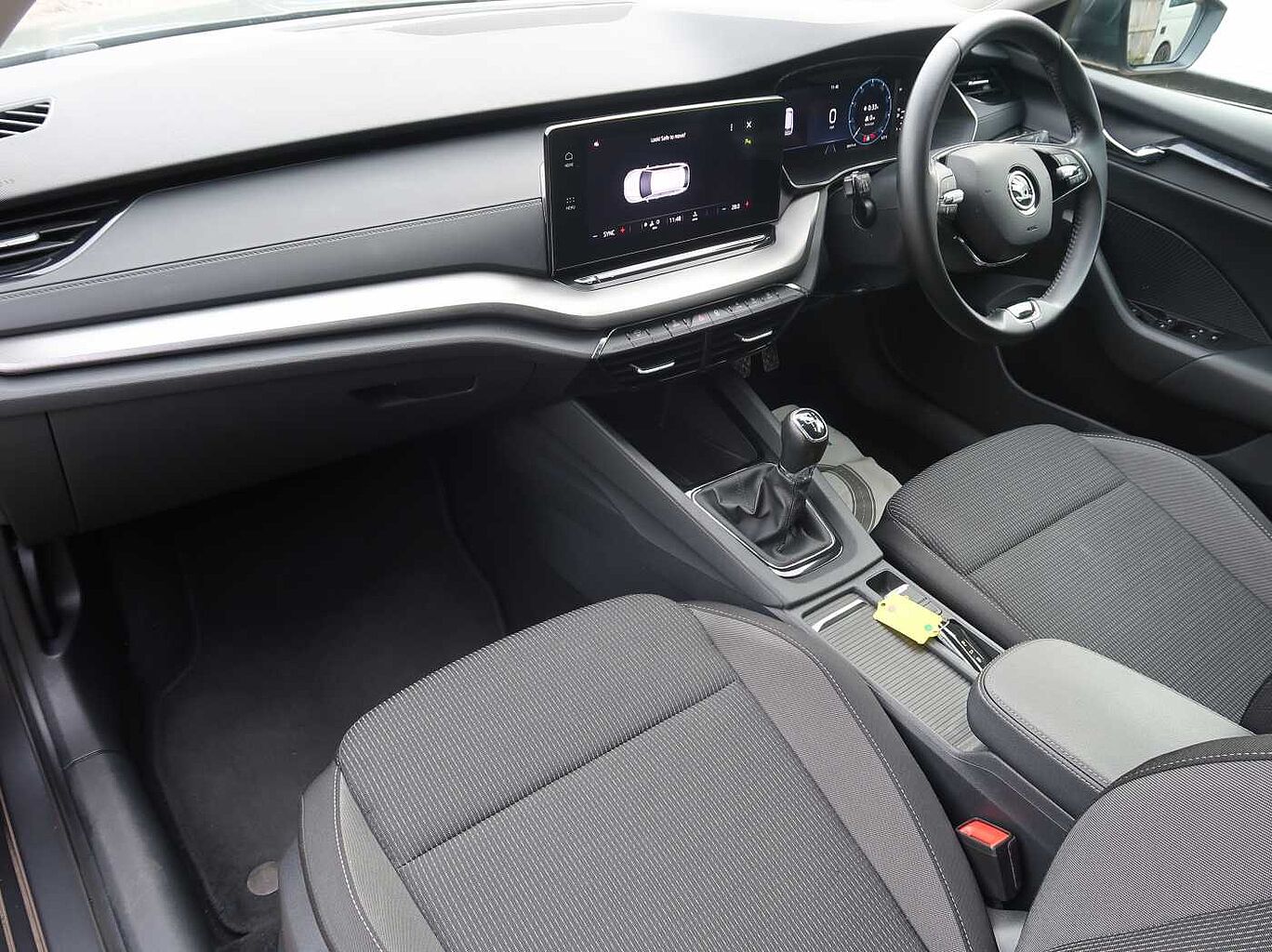 Used Skoda Octavia 2022 for sale - 76675454: Photo 2