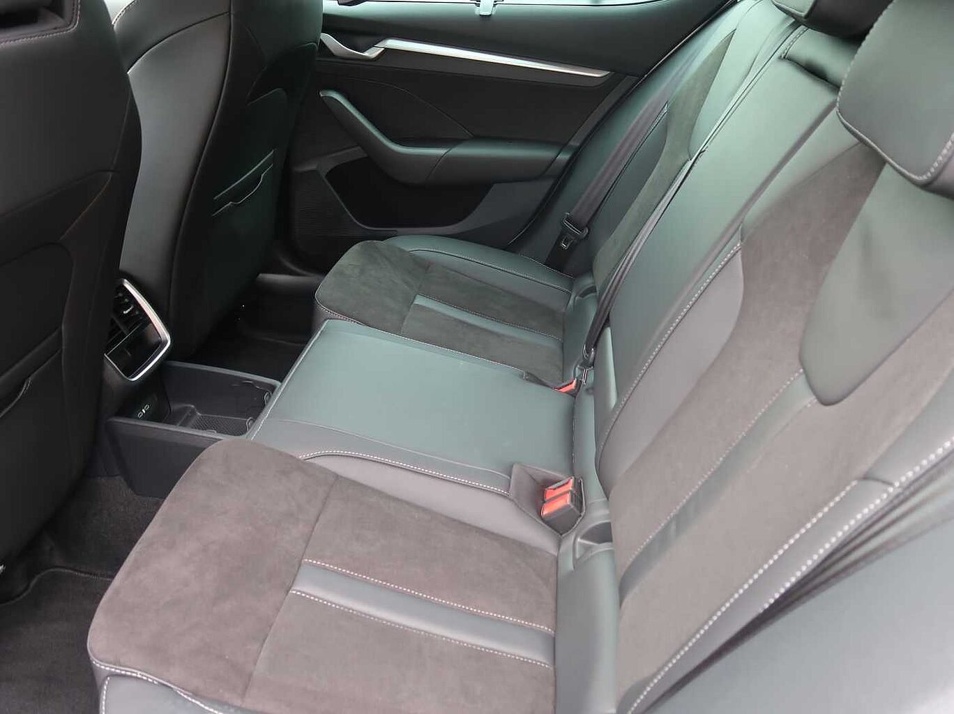 Used Skoda Octavia 2024 for sale - 76677999: Photo 10