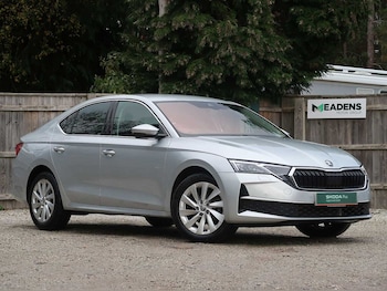 2024 (74) - 1.5 TSI 150 First Edition 5dr